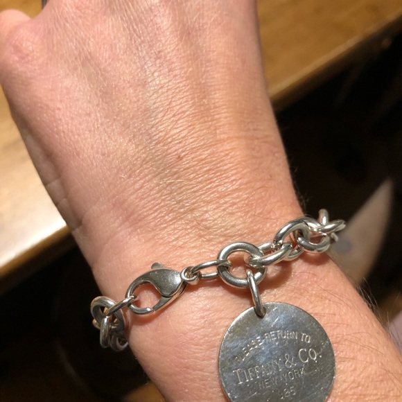 Return to Tiffany & Co. Tag Bracelet - Picture 5 of 9